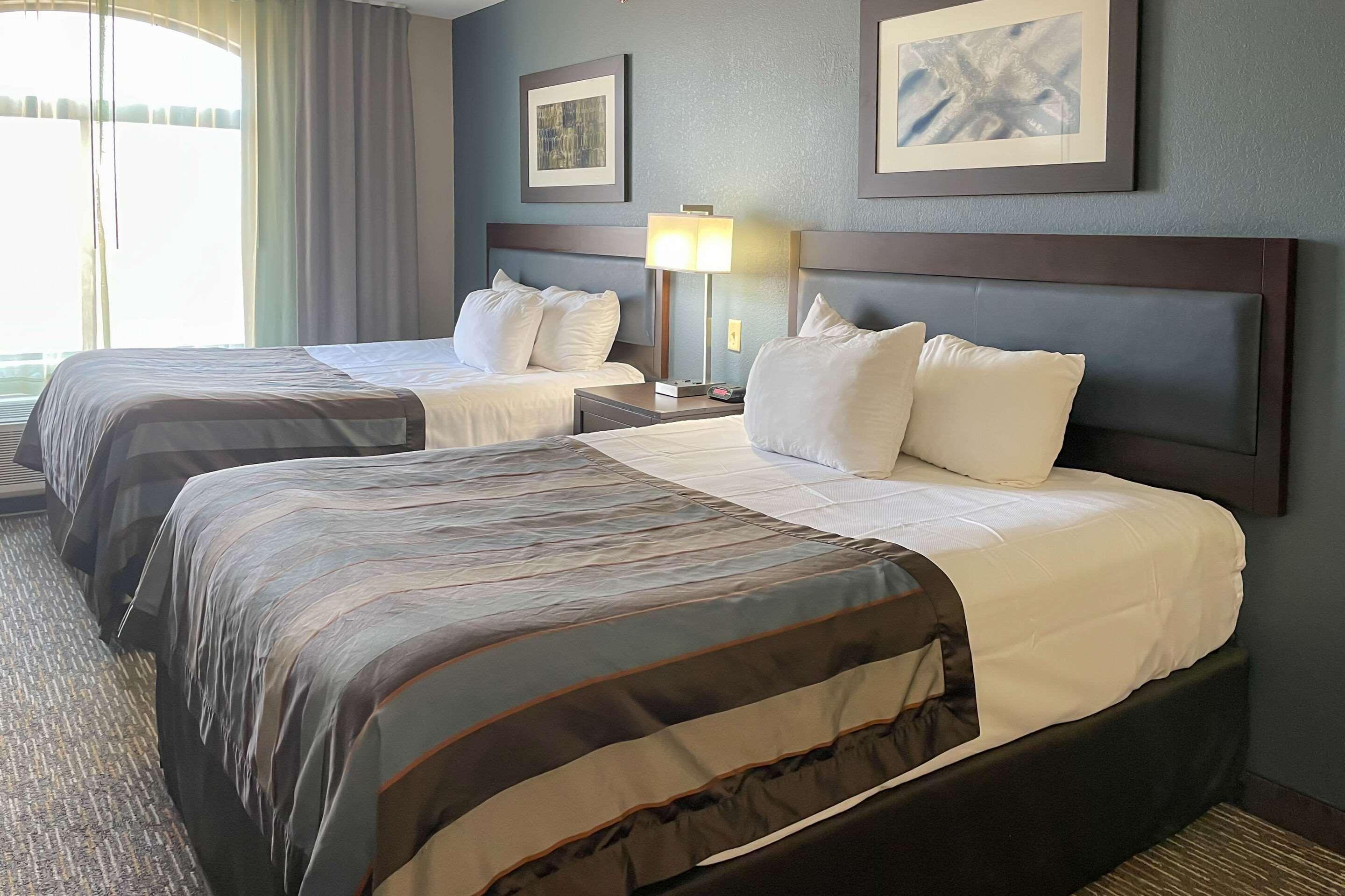 Comfort Inn & Suites Grand Blanc-Flint エクステリア 写真
