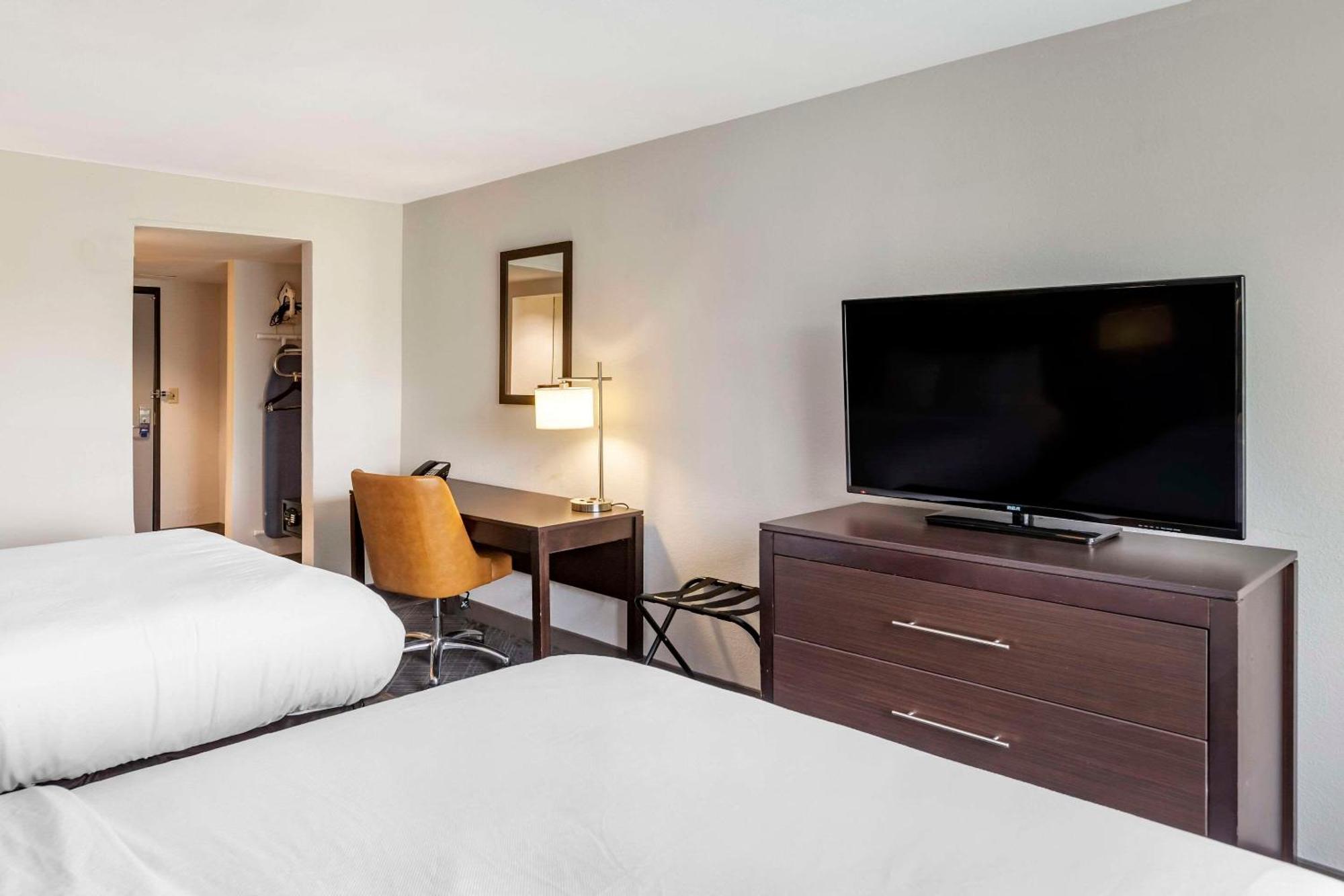 Comfort Inn & Suites Grand Blanc-Flint エクステリア 写真